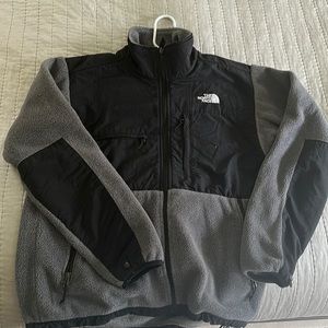 North face Men’s fleece coat